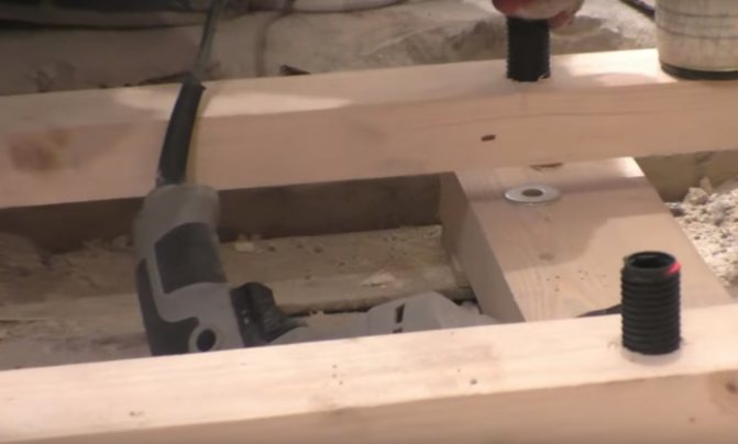 So wählen Sie die Bodendämmung in einem Holzhaus