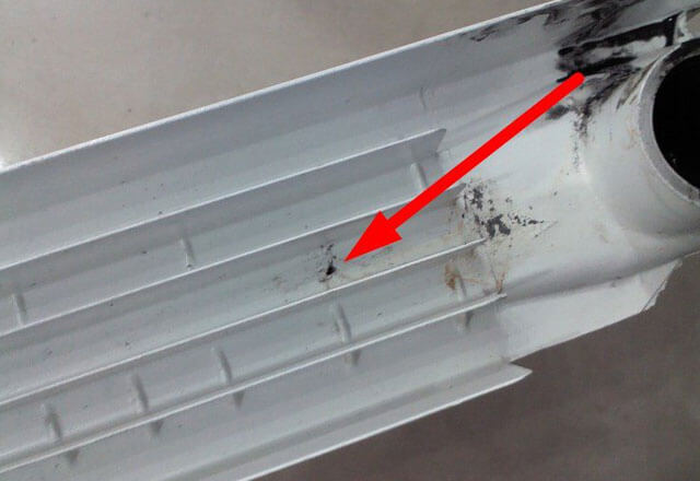 Do-it-yourself-Löten eines Aluminium-Autokühlers mit Zinn