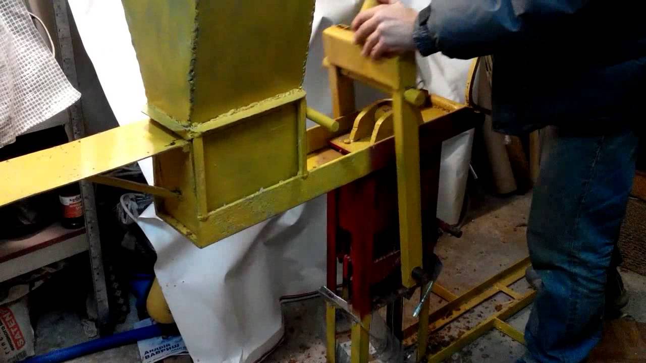 Brikettpresse zum Selbermachen - Zeichnungen, Fotos, Videos, Funktionsprinzip