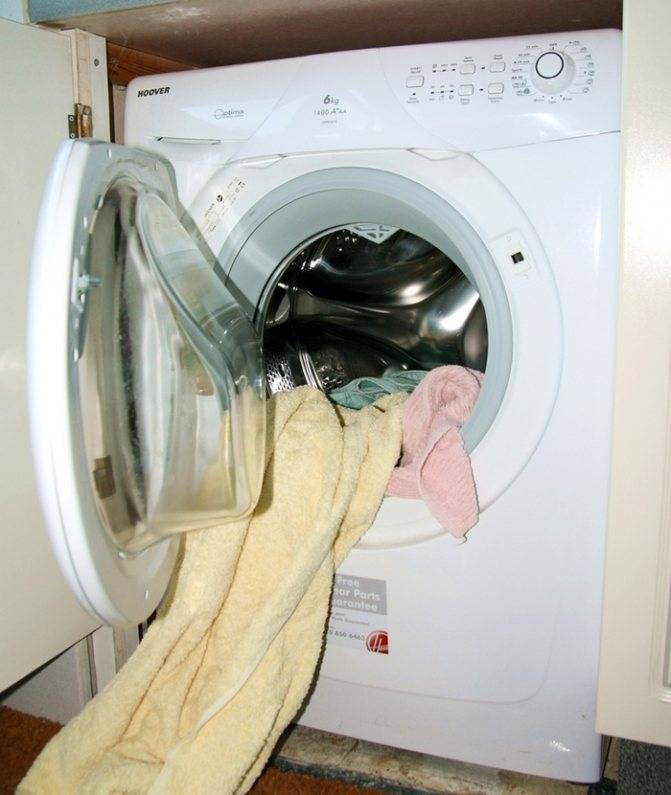 Wie entsperre ich eine Samsung-Waschmaschine? Warum öffnet sich die Tür nach dem Waschen nicht und was tun? Wie entferne ich die Kindersicherung?