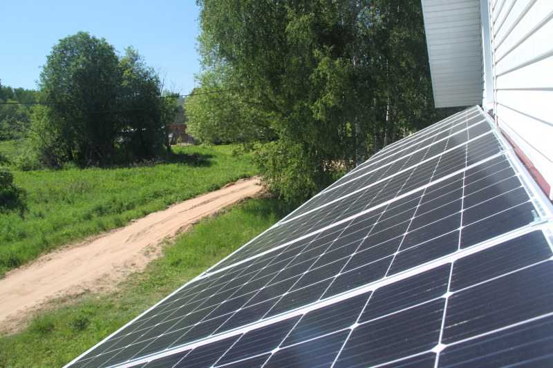 So stellen Sie eine Solarbatterie mit Ihren eigenen Händen her: Anleitung zur Selbstmontage
