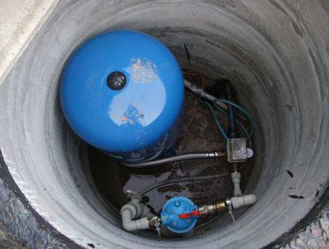 Anschließen einer Pumpstation an einen Brunnen: Regeln für die Organisation einer autonomen Wasserversorgung