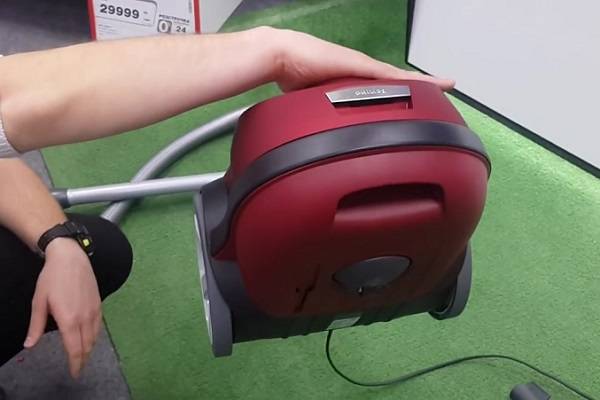 Überprüfung des Staubsaugers Philips FC 9071: Spezifikationen, Funktionen + Vergleich mit Konkurrenzmodellen - Punkt j