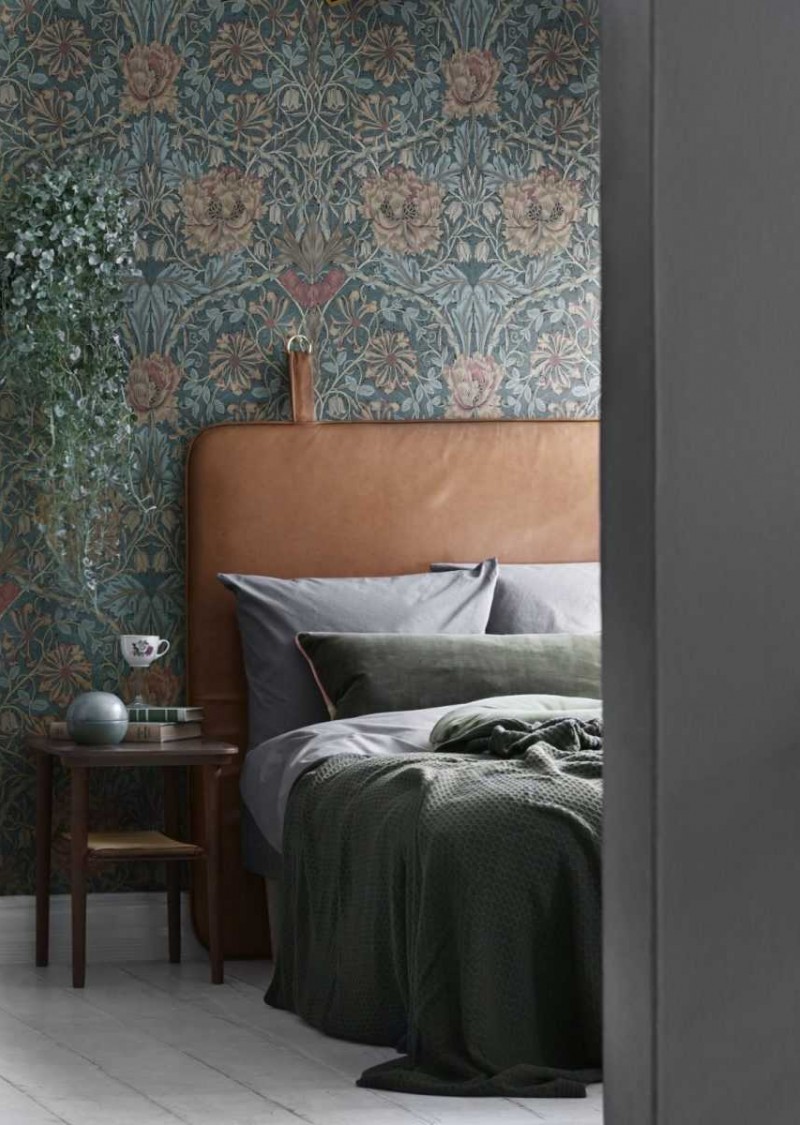 5 schöne Ideen für die Verwendung von zwei verschiedenen Tapeten in Ihrem Schlafzimmer