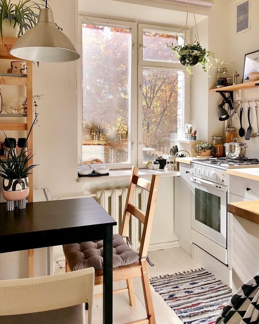 Kleine Küche: Über 100 echte Fotos, Layout, Stile, Farben und Muster