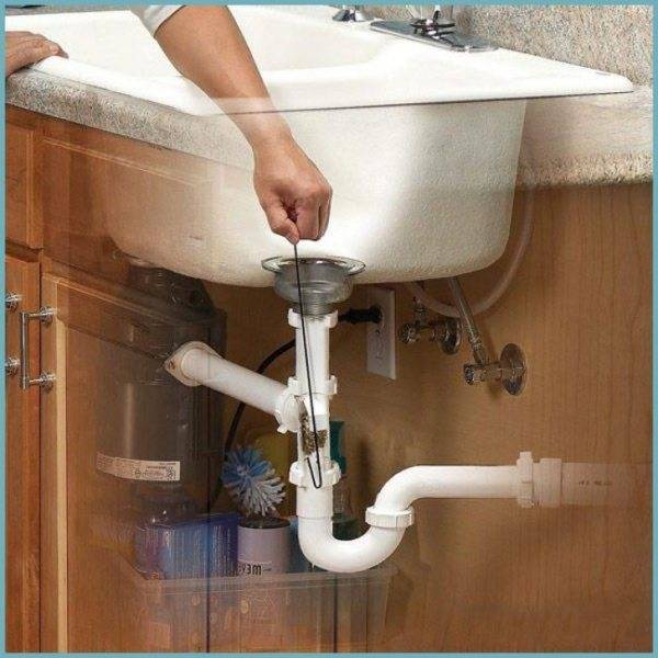 Warum riecht das Badezimmer nach Abwasser und wie lassen sich unangenehme Gerüche beseitigen?