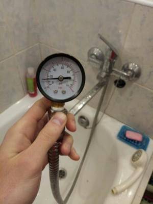 Wasserdruck in der Wasserversorgung: Was sollte sein und wie kann man ihn gegebenenfalls erhöhen?