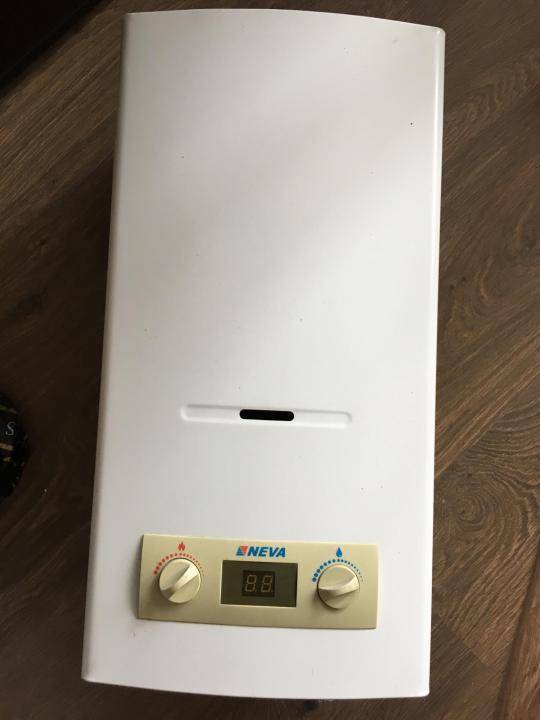 Bewertungen der Geysire Newa Lux, 4511, Transit, 4510, 3208